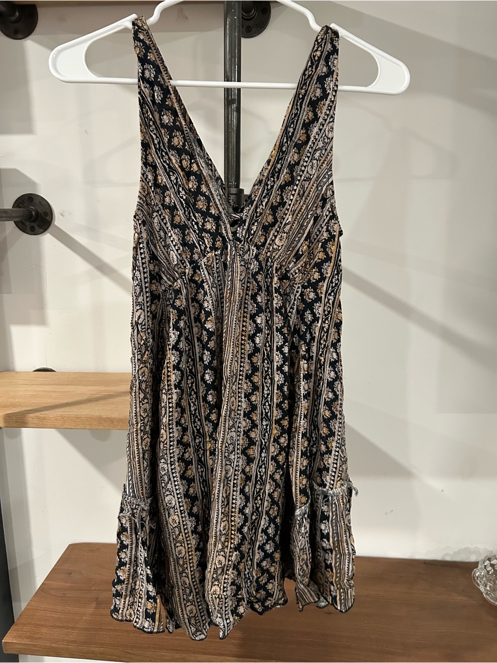 Millibon Black and Tan Patterned V-Neck Mini Dress